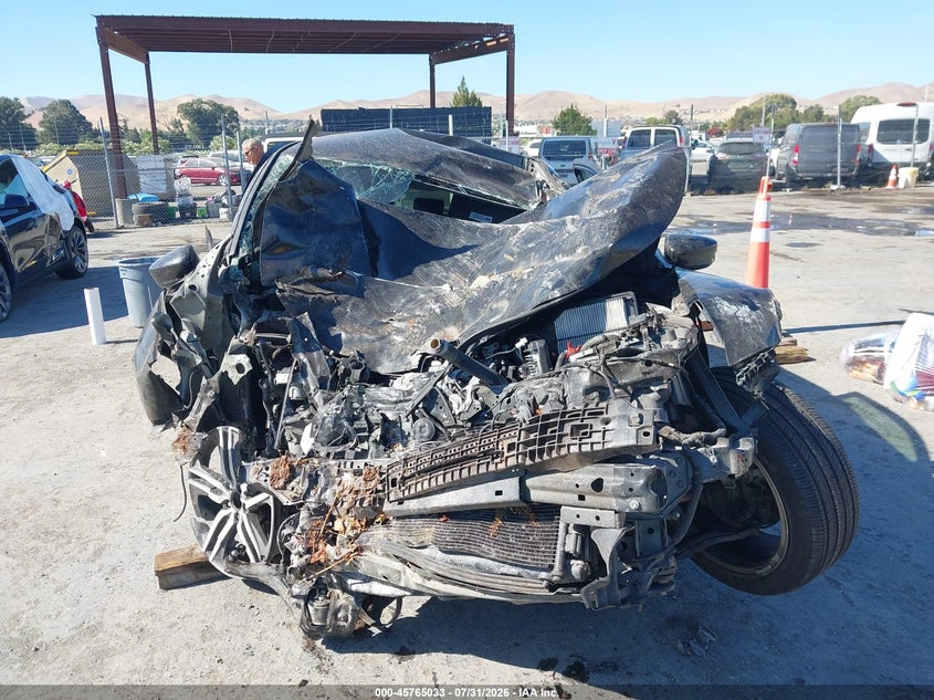 2017 HONDA ACCORD auction photo 6