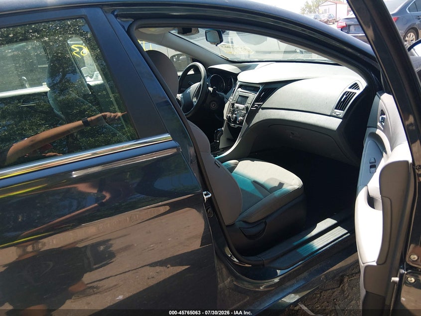 2014 HYUNDAI SONATA auction photo 5