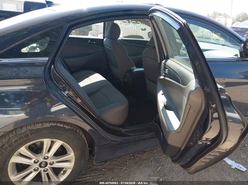 2014 HYUNDAI SONATA auction photo 8