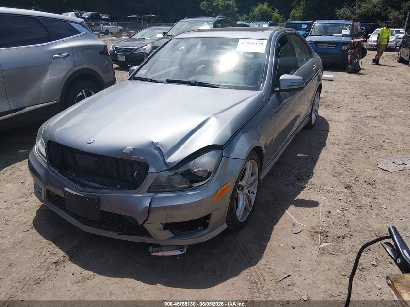Vin: wddgf8ab3dr272965, lot: 46263879, mercedes-benz c 300 sport 4matic 20132