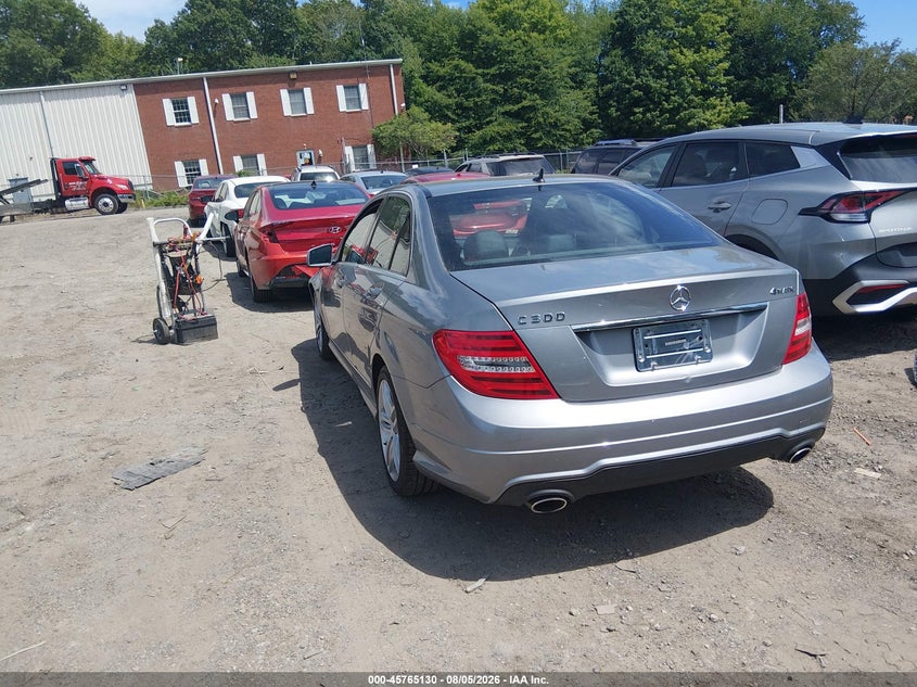 Vin: wddgf8ab3dr272965, lot: 46263879, mercedes-benz c 300 sport 4matic 20133