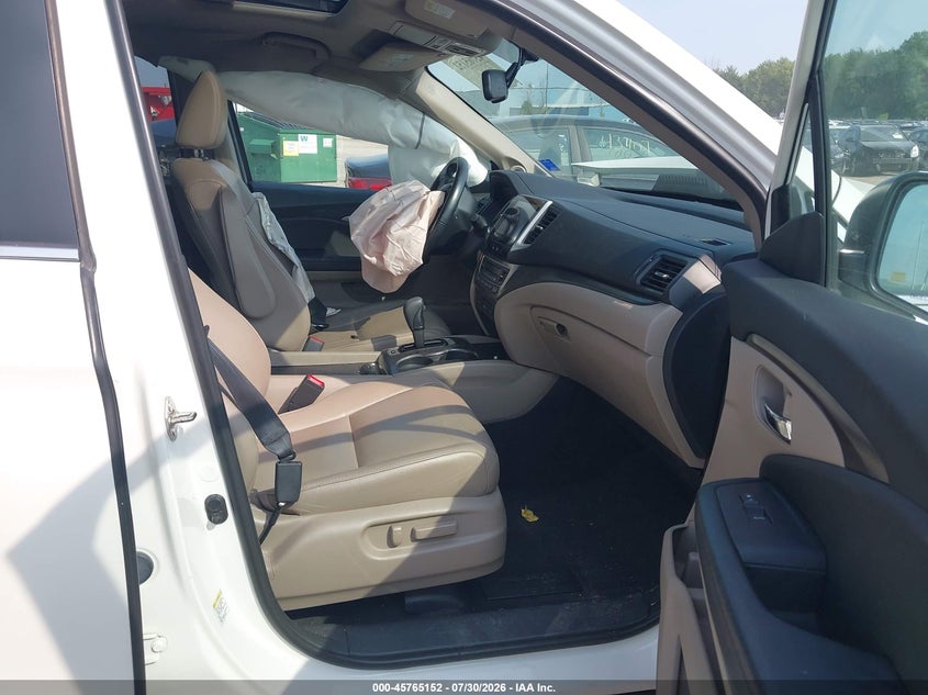 2016 HONDA PILOT auction photo 5
