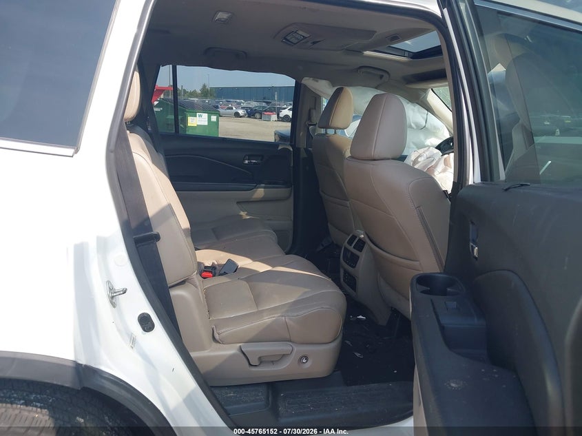 2016 HONDA PILOT auction photo 8