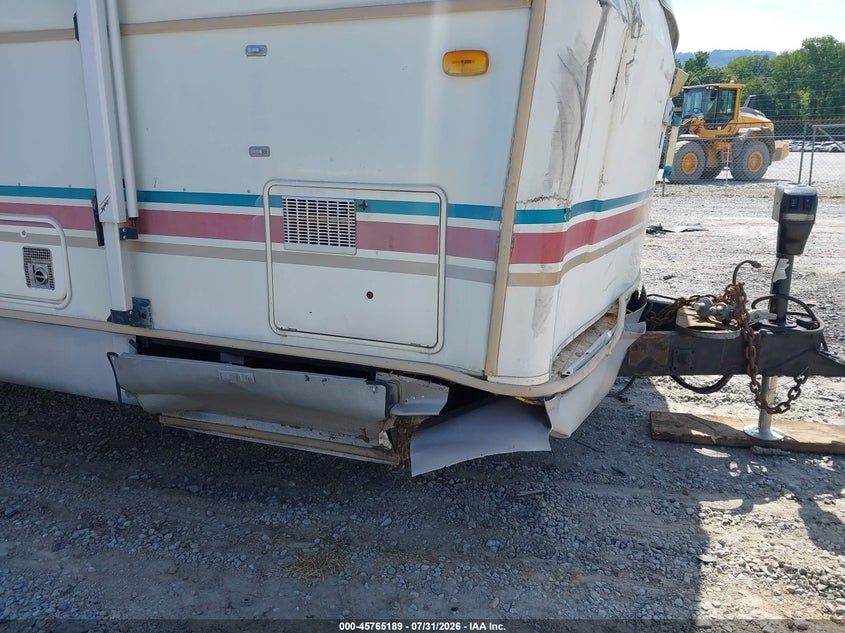 1995 HOLIDAY RAMBLER TRAVEL TRLR auction photo 6