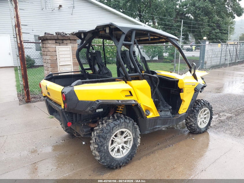 2014 CAN-AM COMMANDER auction photo 4
