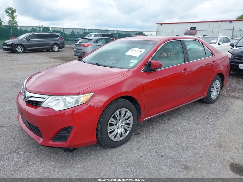 2013 Toyota Camry, Normal Wear & Tear, IAAI, VIN 4T4BF1FK9DR306460 — photo 2