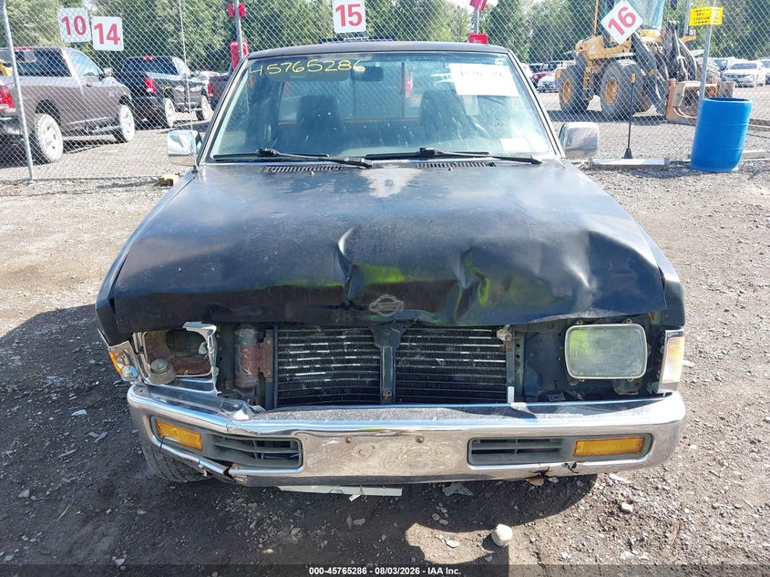 1996 NISSAN TRUCK auction photo 6
