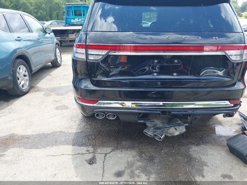 2022 LINCOLN AVIATOR auction photo 6