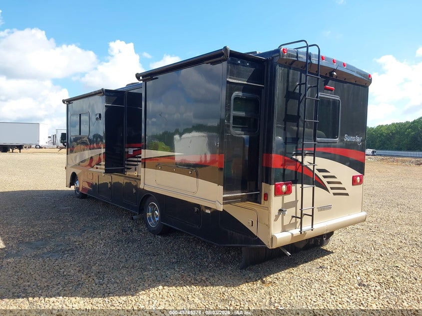 2019 WINNEBAGO SUNSTAR / F53 auction photo 3