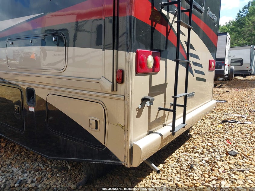 2019 WINNEBAGO SUNSTAR / F53 auction photo 6