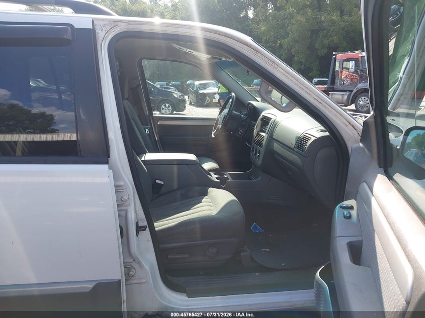 2002 MERCURY MOUNTAINEER auction photo 5