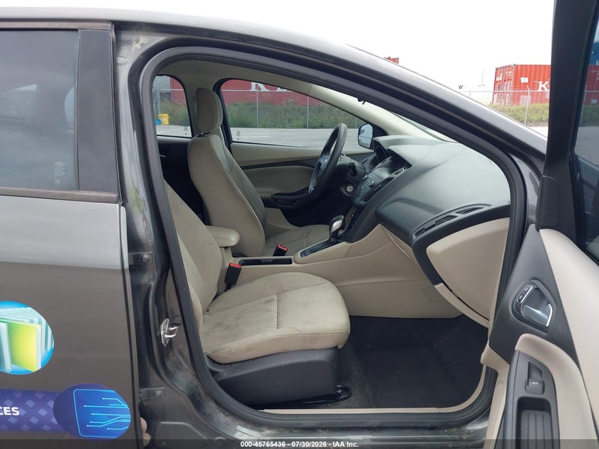 2018 FORD FOCUS auction photo 5
