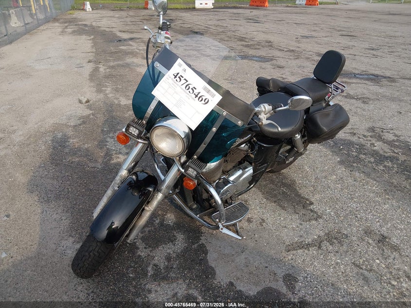 2001 HONDA VT750 auction photo 2