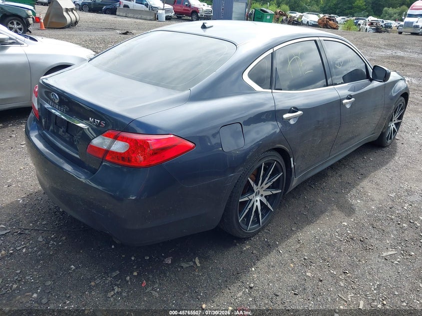 2011 INFINITI M37 auction photo 4