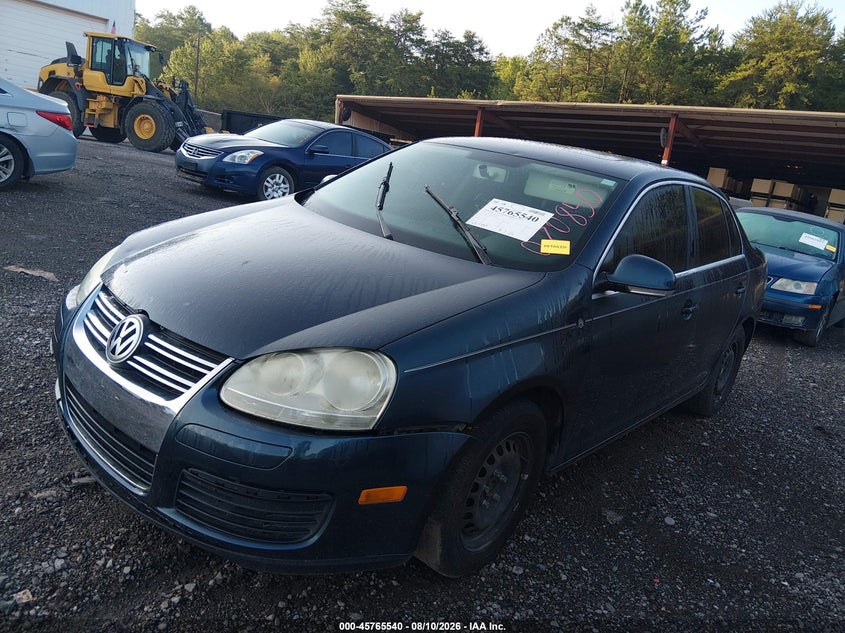 2010 VOLKSWAGEN JETTA auction photo 2