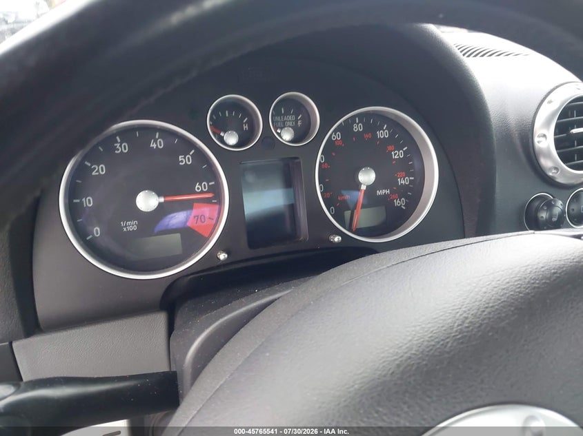 2004 AUDI TT auction photo 7