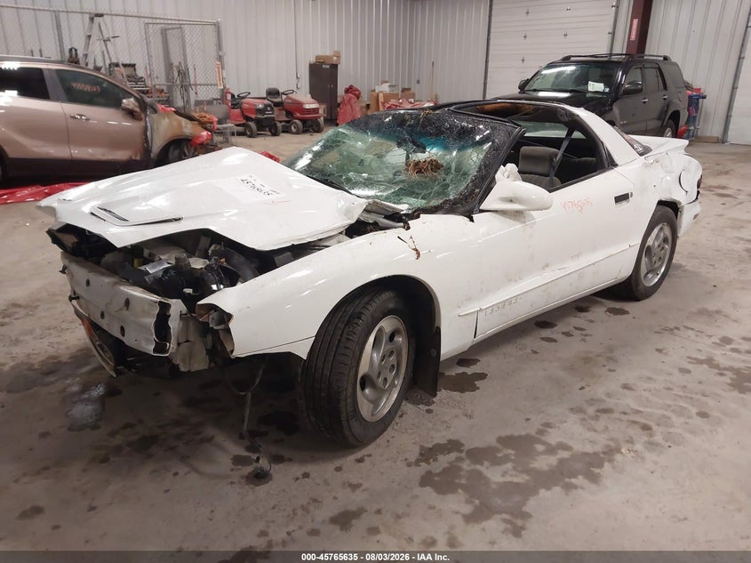 1995 PONTIAC FIREBIRD auction photo 2