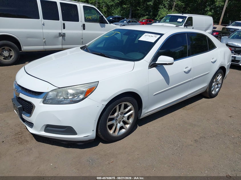 2015 CHEVROLET MALIBU auction photo 2