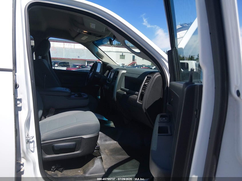 2018 RAM 1500 auction photo 5