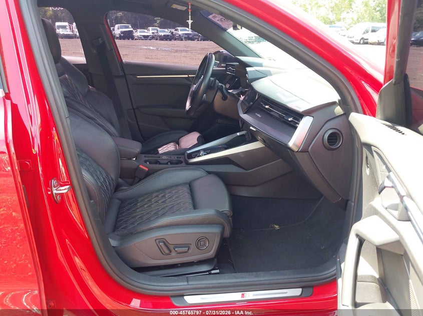 AUDI S3 - zdjęcie 5