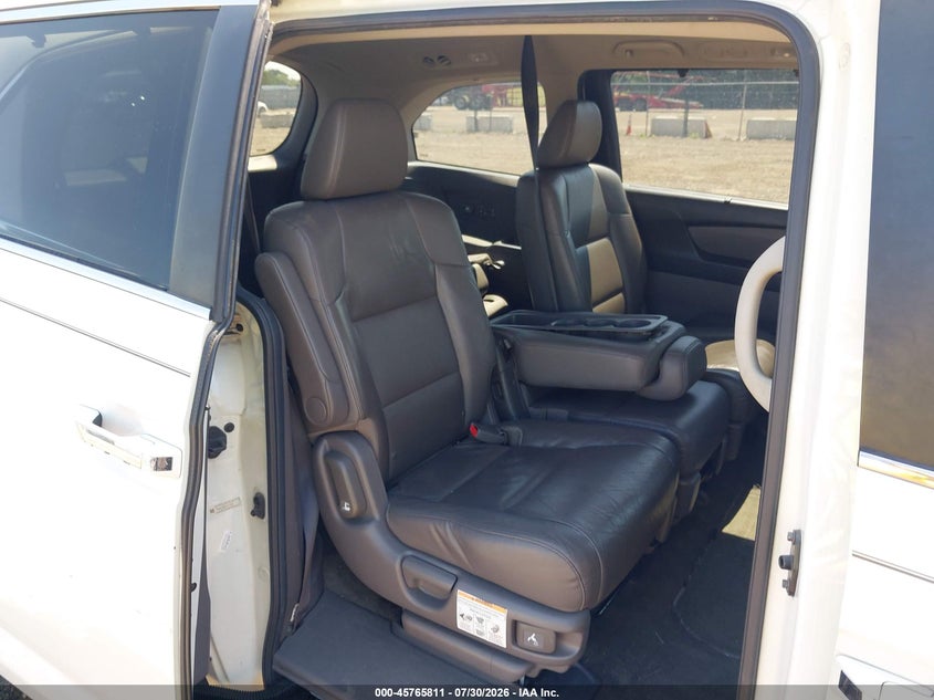 HONDA ODYSSEY 2015 VIN 5FNRL5H66FB110548
