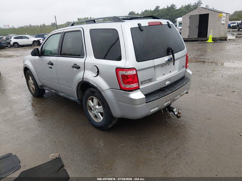 Vin: 1fmcu9dg8akc81320, lot: 46264565, ford escape xlt 20103