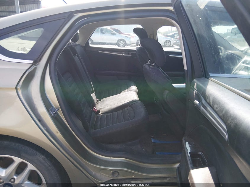 2013 FORD FUSION auction photo 8