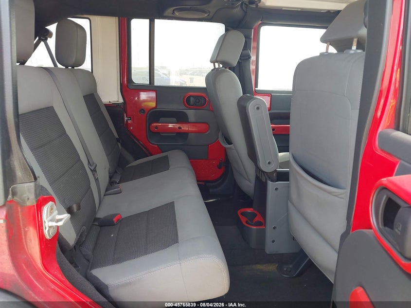 2010 JEEP WRANGLER UNLIMITED auction photo 8