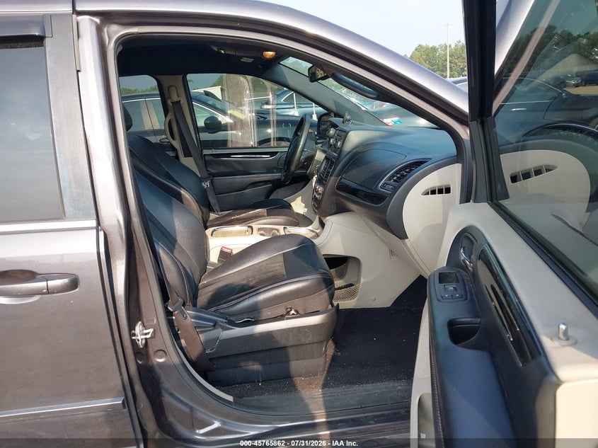 DODGE GRAND CARAVAN 2017 VIN 2C4RDGCG0HR586360