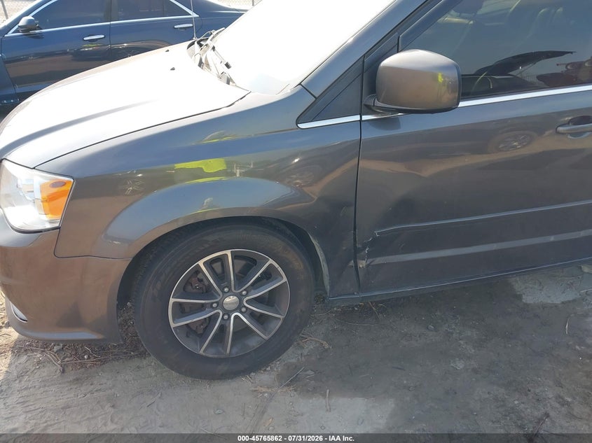 DODGE GRAND CARAVAN 2017 VIN 2C4RDGCG0HR586360