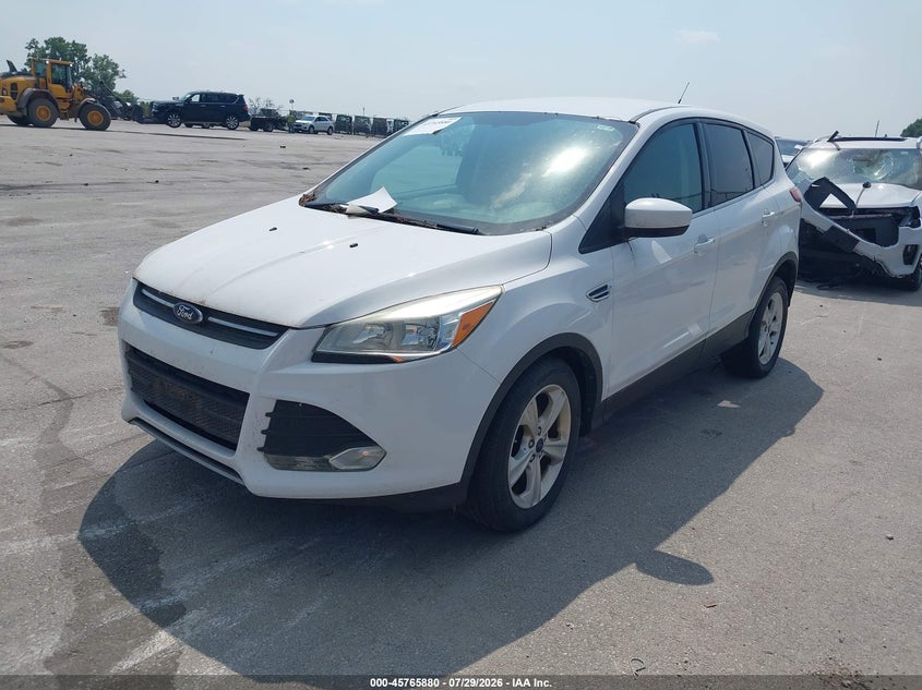 Vin: 1fmcu0gx2eud24633, lot: 46264629, ford escape se 20142