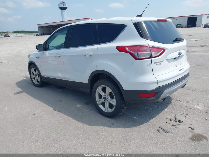 Vin: 1fmcu0gx2eud24633, lot: 46264629, ford escape se 20143