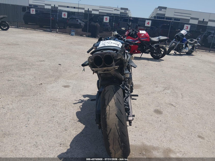 2021 HONDA CBR600 auction photo 6