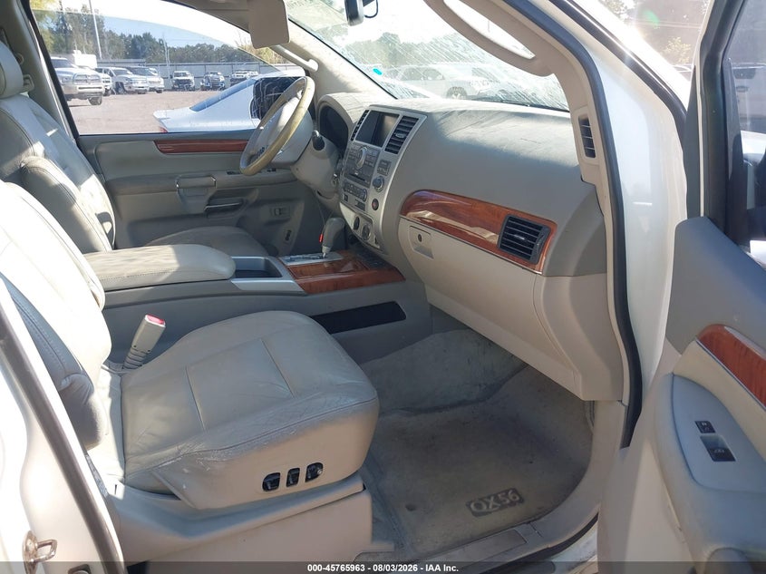 2010 INFINITI QX56 auction photo 5
