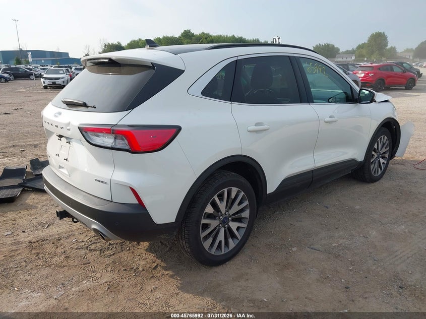 Vin: 1fmcu9j98nub41932, lot: 46264741, ford escape titanium 20224