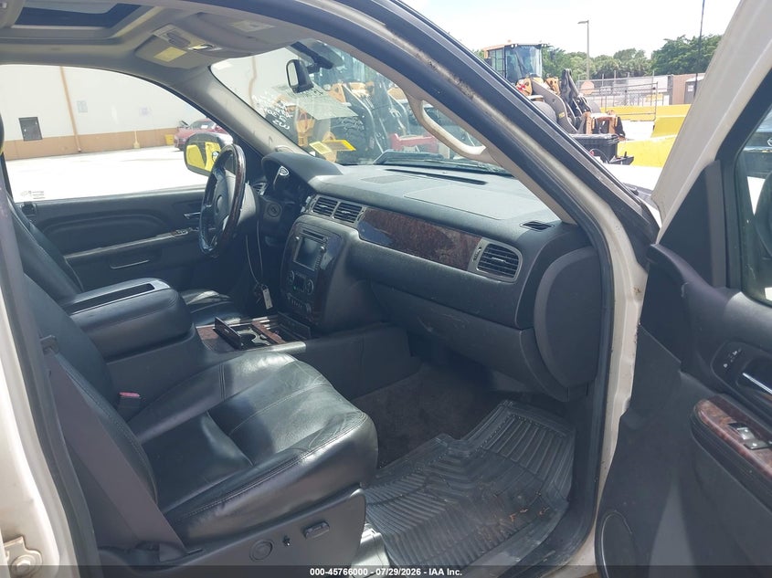 2011 GMC SIERRA TRUCK 6.2L V-8 VVT, 403HP