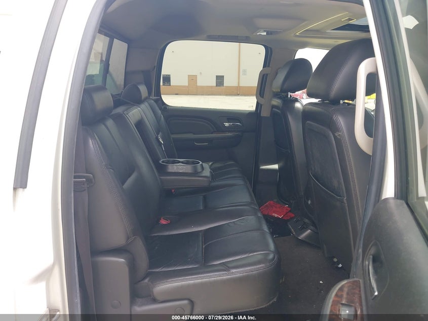 2011 GMC SIERRA TRUCK 6.2L V-8 VVT, 403HP