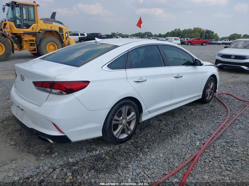 2018 HYUNDAI SONATA auction photo 4