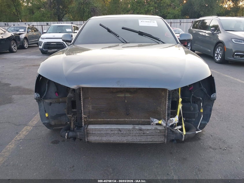 2013 AUDI A4 auction photo 6