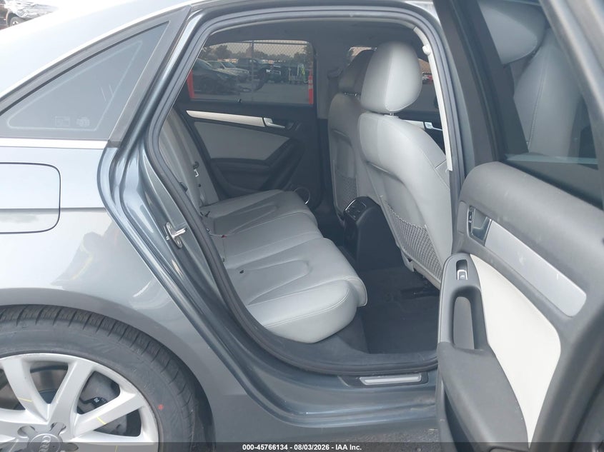 2013 AUDI A4 auction photo 8