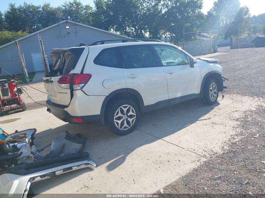 Vin: jf2skadc9rh437119, lot: 46264931, subaru forester premium 20244