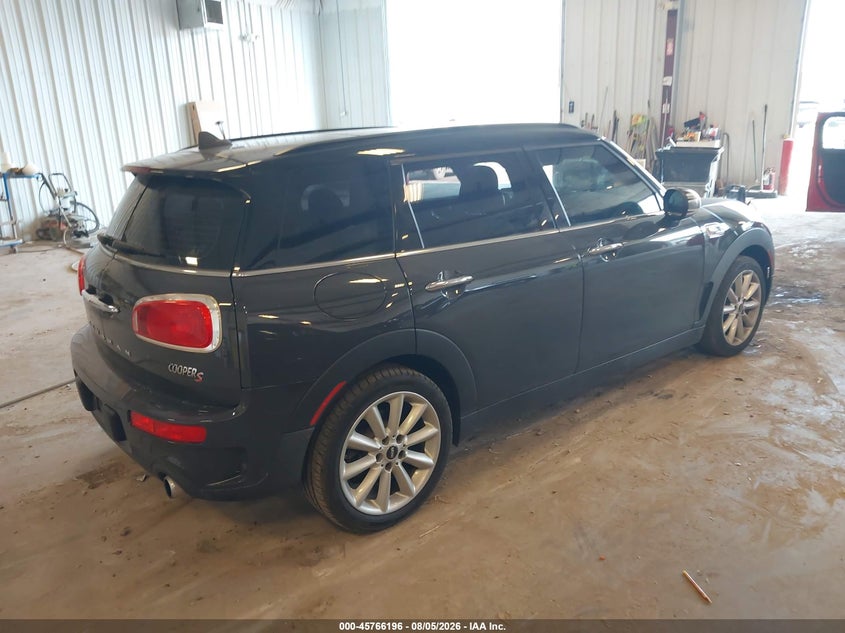 2017 MINI CLUBMAN auction photo 4