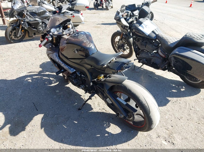 2007 SUZUKI GSX-R600 auction photo 3