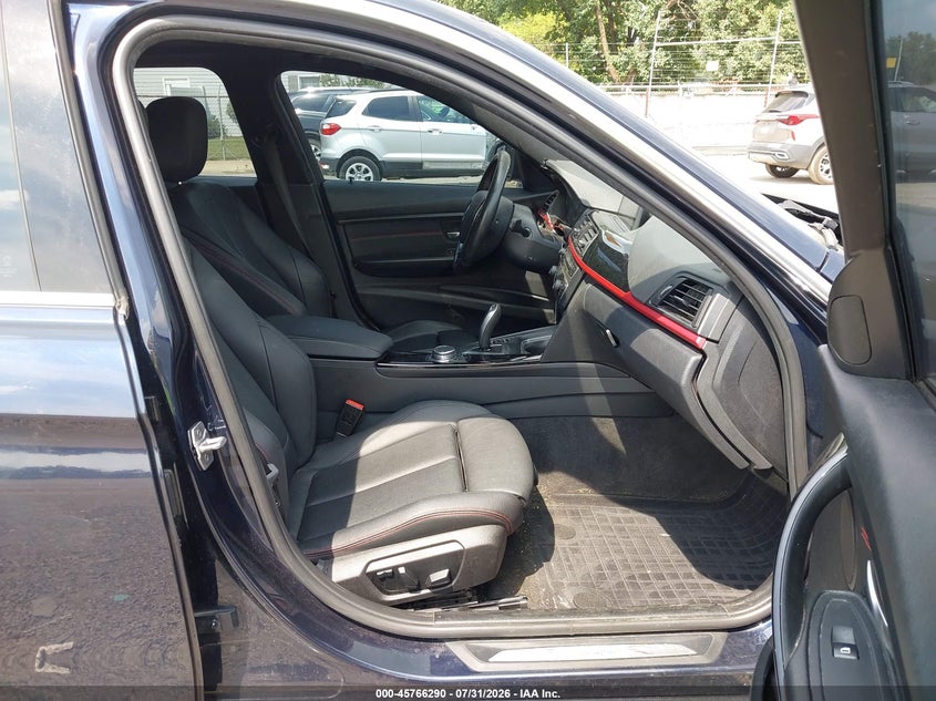 2015 BMW 335I auction photo 5