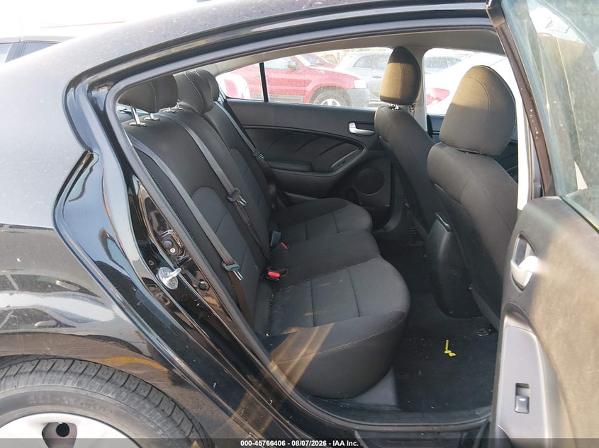 2018 KIA FORTE auction photo 8