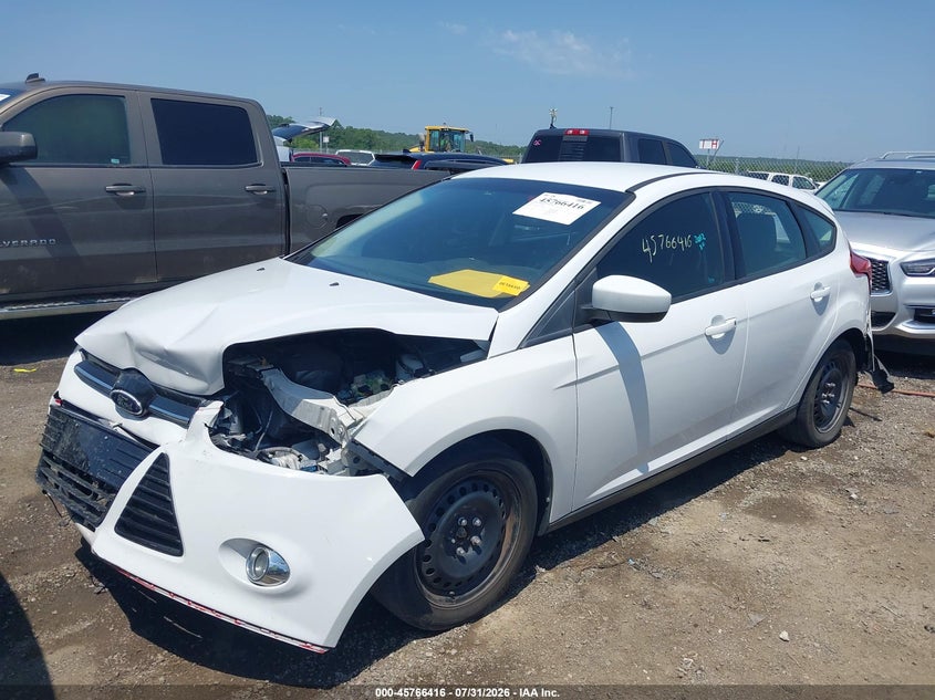 Vin: 1fahp3k29cl111346, lot: 46265165, ford focus se 20122