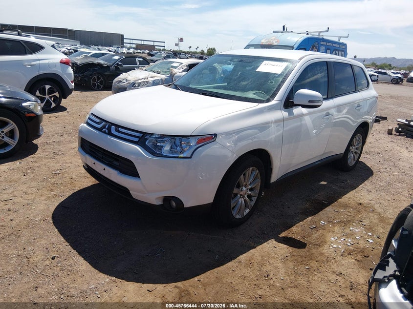 Vin: ja4az3a3xez002128, lot: 46265193, mitsubishi outlander se 20142
