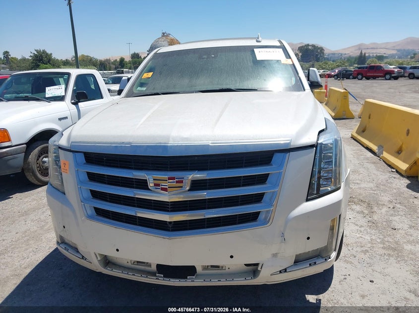 2016 CADILLAC ESCALADE ESV auction photo 6