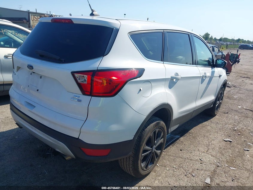 Vin: 1fmcu9gd4kub34287, lot: 46265230, ford escape se 20194