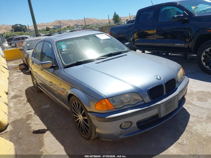 2001 BMW 330I auction photo 1